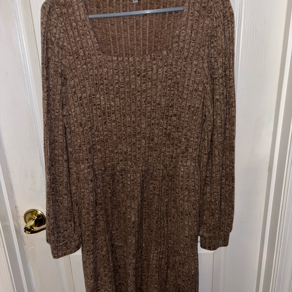 Elegant Brown Knit Dress